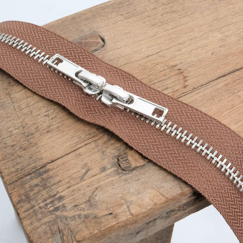 40 cm Double-Slider Zipper in Dark Taupe - Maison Klem